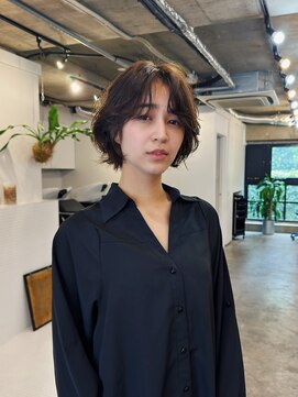 ヒュージ 三軒茶屋(huge) ショートボブ/ニュアンスパーマ/顔周りカット/20代30代