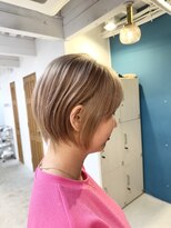 マニア(mania.)&nbsp;ミルクティーベージュハイトーントリプルカラーラテカラー