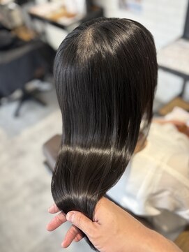 シータ 坂戸北口店(THETA) つる艶アッシュカラー