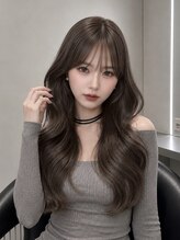 ユーフォリア 池袋東口駅前店(Euphoria)&nbsp;【Euphoria MITSUKI】韓国レイヤーくびれヘア×チョコグレージュ