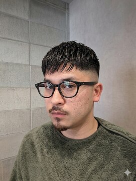 ワンワンオー バーバーショップ コンチネンタル(@110 BARBER SHOP continental) クロップGIラフショートスキンハイフェード