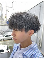 become men's hair 名駅EAST【10月3日 NEW OPEN(予定)】&nbsp;ツイストスパイラルパーマ×刈り上げメンズマッシュ黒髪