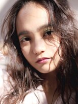 カゼ ダイカンヤマ Kaze DAIKANYAMA&nbsp;アンニュイロングの無造作カール【代官山KAZE】