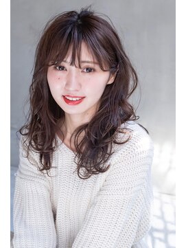 ケイト(kate) [kate] 大宮 ラベージュ×ハネ感ロング