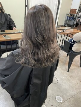 リアン(Lian) ☆グレージュハイライト