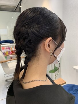 ヴィータ 田町(vi ta) 個性派の周りと差の付くヘアセット