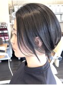 丸みショートボブ、大人ショートボブ、前髪ながしショートボブ