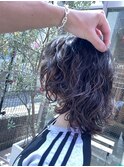 30代40代ミディアムウルフ前髪パーマくびれひし形抜け感
