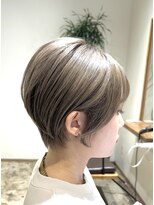 リフル 八王子(RIFULL)&nbsp;ハイライト　バレイヤージュ　ショート　レイヤー　髪質改善