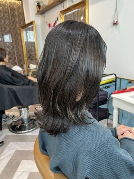 ロンドアベニール 北千住(Lond avenir) イメチェン外ハネボブ美髪ワイドバング顔周りレイヤーカット