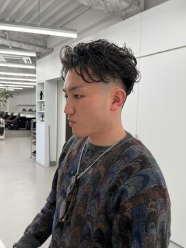 リアン 仙台(LIAN) MEN’S/リバースセンターパート/ニュアンスパーマ/仙台