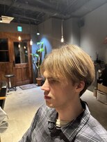 アンドワークス 2nd(&WORKS)&nbsp;ブロンドセンターパート