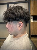 スペインカール　フェード　スパイラルパーマ