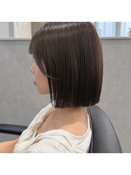 ソヨン 本厚木店(SOYON) ストレートボブ/タッセルカット/切りっぱなしボブ