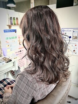 ハナビ(hanabi) 髪質改善 レッド系 ボルドー系 ミディアムロング