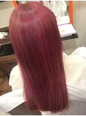 ピンクヘアー