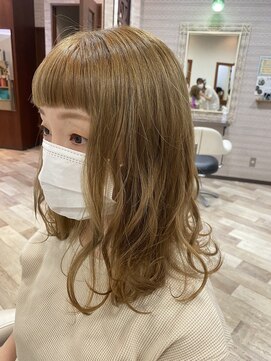 ヘア デザイン クランプ フロント(Hair Design CLAMP front) 透明感シナモンベージュ