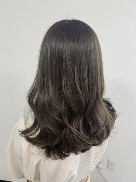 ヘアーデザインサロン スワッグ(Hair design salon SWAG) オリーブカラー