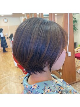 美容室マックドリーム 軽めのショートボブ