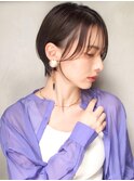 丸みとくびれが可愛いショートヘア
