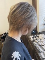 ルクス(Lux)&nbsp;【hairLux石原霞】大人女性スタイリッシュショート透明感カラー