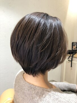 トゥーリ 筑紫野店(tuuli) tuuli筑紫野店☆お客様スタイル☆くびれ☆ショート☆耳かけ☆