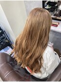 ブラウンベージュ