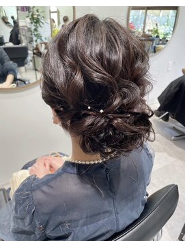 マルカ(MARUCA) 結婚式/お呼ばれ/ドレス上品可愛いシニヨンアレンジ