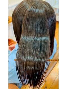 テラス(Terasu) 函館/グレージュ/透明感/つや髪/ヘッドスパ