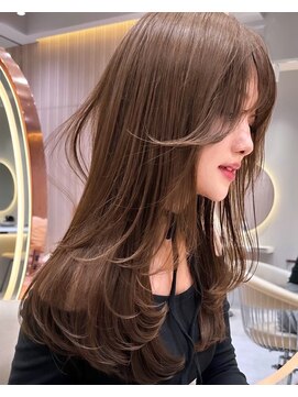 ロンド ロビン 栄(Lond robin) 韓国ヘア/レイヤーカット/ロングレイヤー/インナーカラー/栄