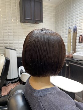 ルピナス(Lupinus) ぱっつんボブ