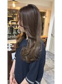 ロングレイヤー × オリーブベージュ