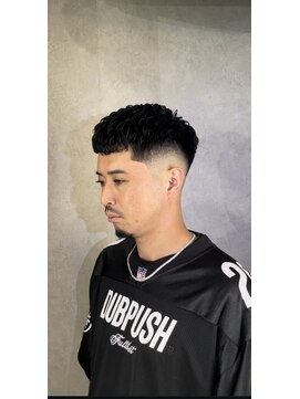 デン 仙台店(DEN) フェザーパーマ/スパイキーショート[榴岡/メンズ/理容室]