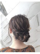 カノイ(KANOI)&nbsp;ゆるふわモテ髪パーティーアレンジ