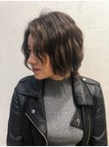 ハイライトウェーブボブスタイル