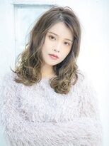 ロンドプランタン 恵比寿(Lond Printemps)&nbsp;前髪かきあげウェーブ カーキグレージュ