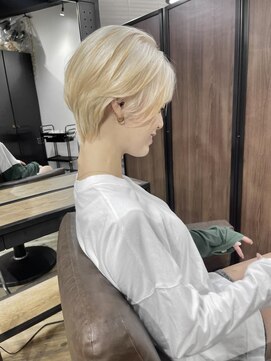 アルカナ 明治神宮前原宿(ARCANA) ホワイトベージュ　くすみベージュ　ケアブリーチ　ボブ