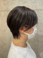 ガーディナ(Gardina)&nbsp;大人可愛いひし形ハンサムショートボブ　30代40代50代