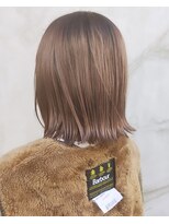 ジーナ 福岡天神(Zina) 切りっぱなしボブ