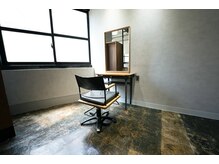 無料で選べる！半個室の贅沢リラックス空間【５席完備！】