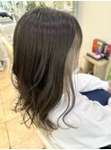 ベージュカラー