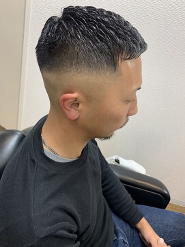 ティーズ アカサカ(T's AKASAKA) スキンフェード　濡れパン