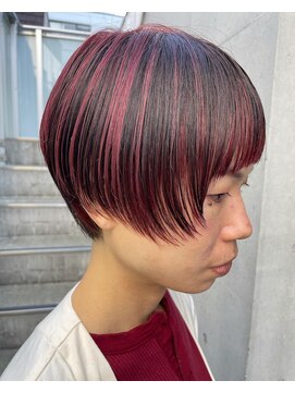 ユノ(juno) 白髪ぼかしにも使えるデザインカラーのおしゃれショート☆