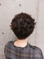 タエビスアリッサム(Taebis Alyssum) ショートパーマ、しっかりカール(3Dカラー、北習志野)