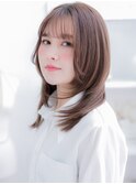 暗髪フェザーバングレイヤーカットセミディa上尾 