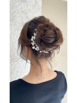 プレフェレプレフェ(prefere prefe) ルーズヘアアレンジ