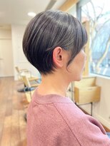 ヴェリーテ(Verite) デザインカラー/レイヤーカット/ウェットヘア/オリーブベージュ