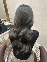 ロンド レア 天神大名店(Lond Le’a)&nbsp;イメチェン/美髪/ブルーブラック/ホワイトブロンド/ブリーチなし