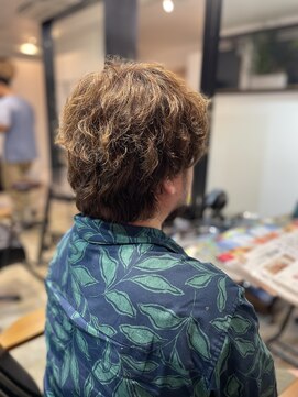 クーシ(kuusi) シャドウパーマ/外国人風【高円寺/東高円寺/新高円寺