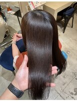 リラエ(Lyrae)&nbsp;縮毛矯正/髪質改善/美髪カラー/トリートメント【大阪/西梅田】